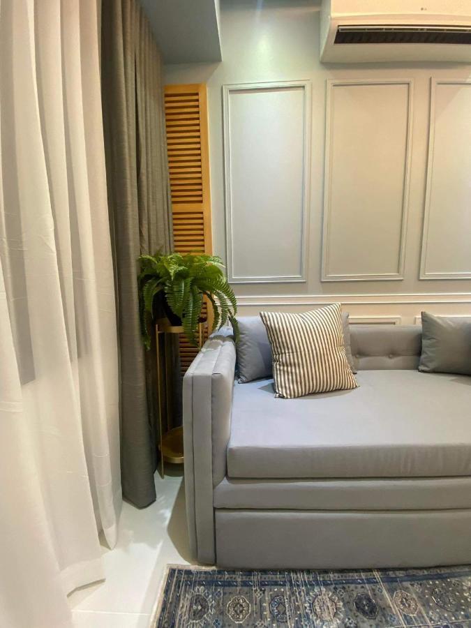 The Florence At Mckinley Hill Taguig Exteriör bild